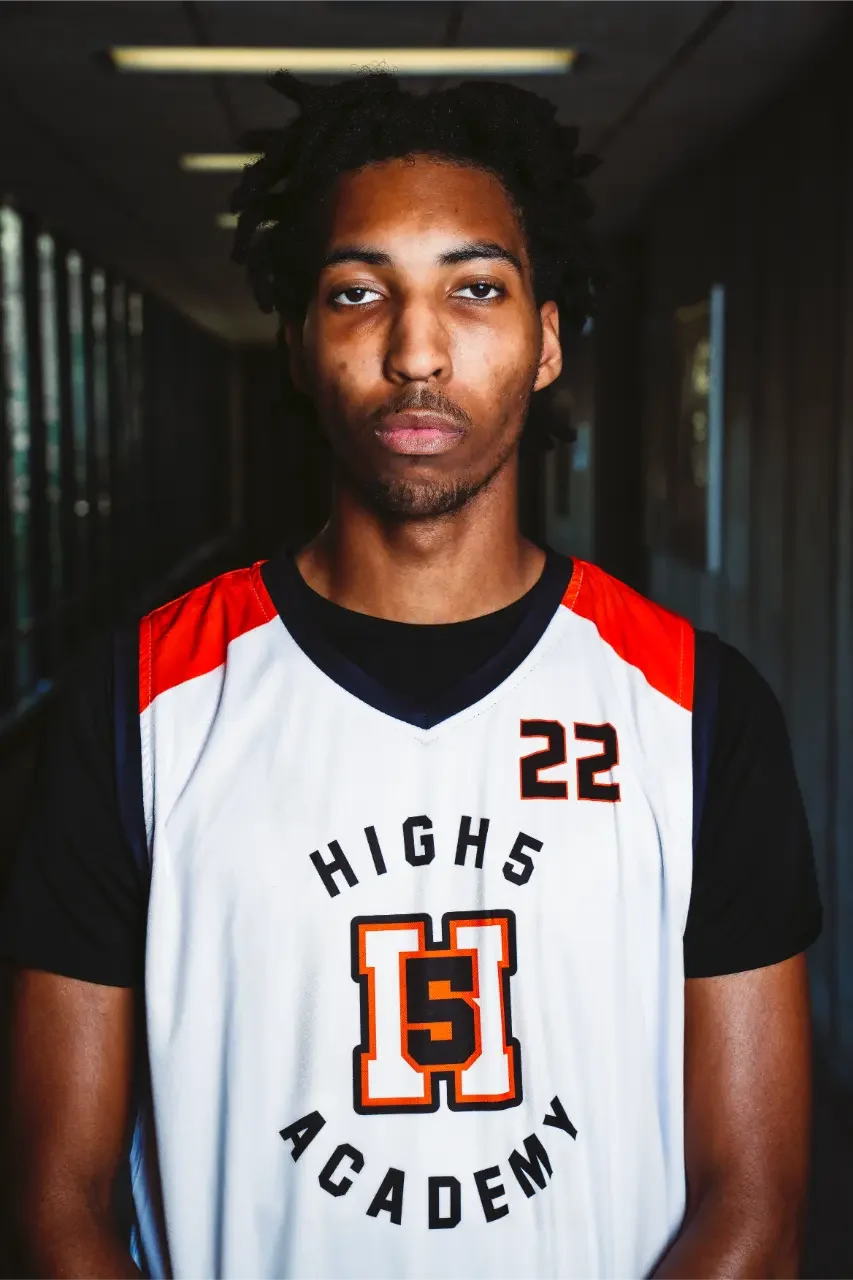 Kai Henry-Edwards 6”4 F Class of 2026